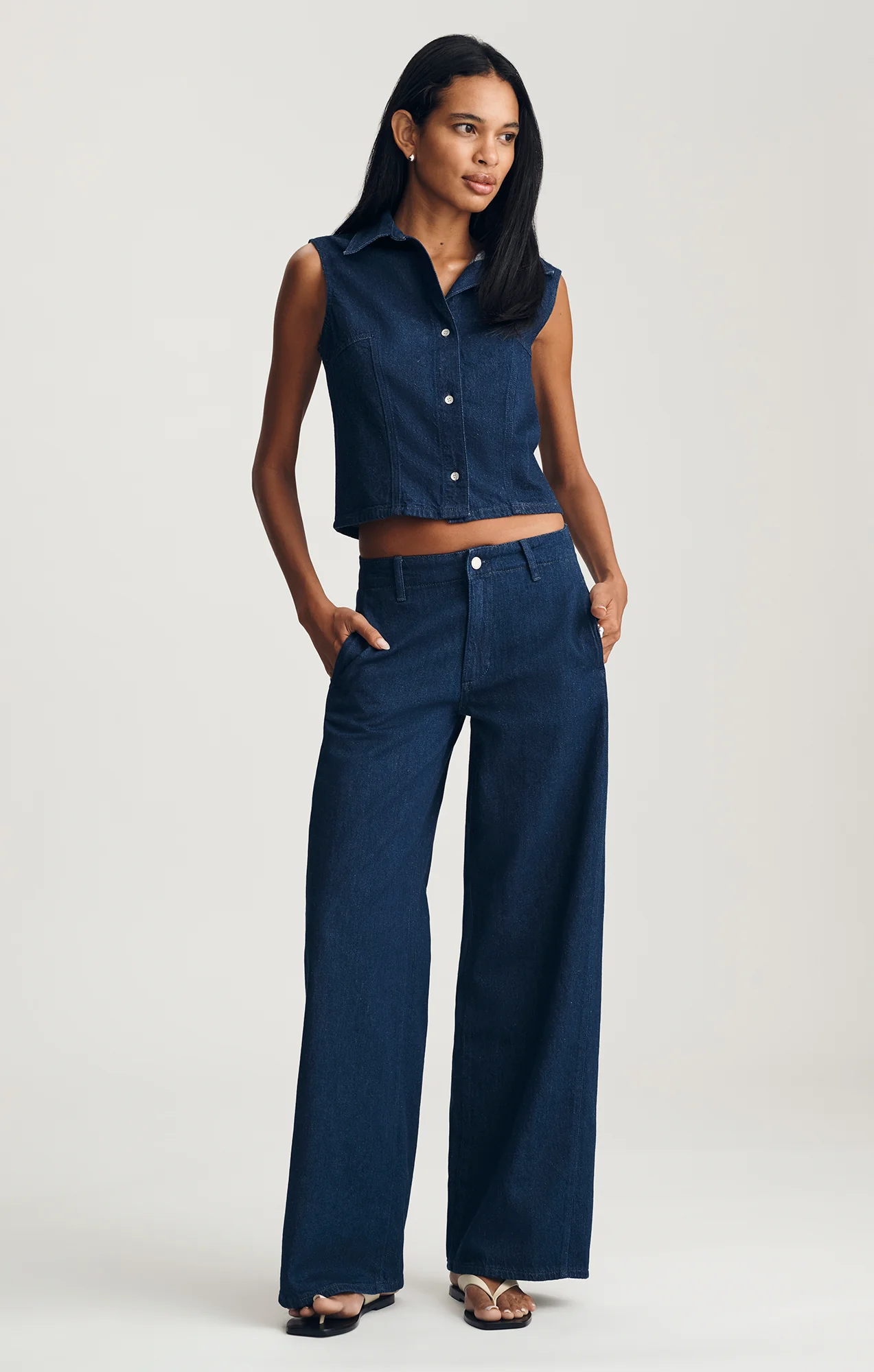 BRIA SLEEVELESS DENIM SHIRT IN DARK LINEN DENIM - Image 4