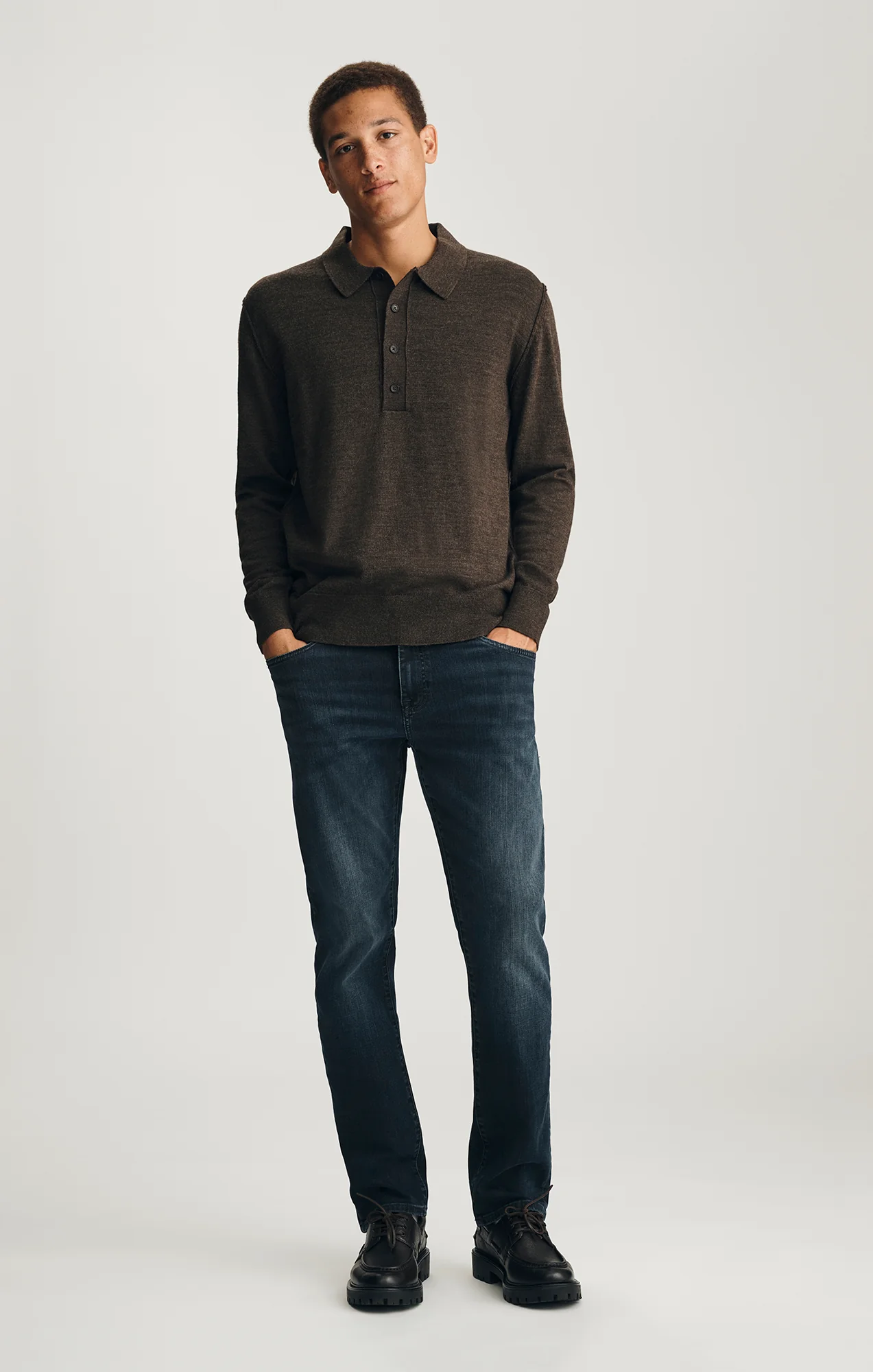 EDITION LONG SLEEVE POLO SWEATER IN SHITAKE - Image 4