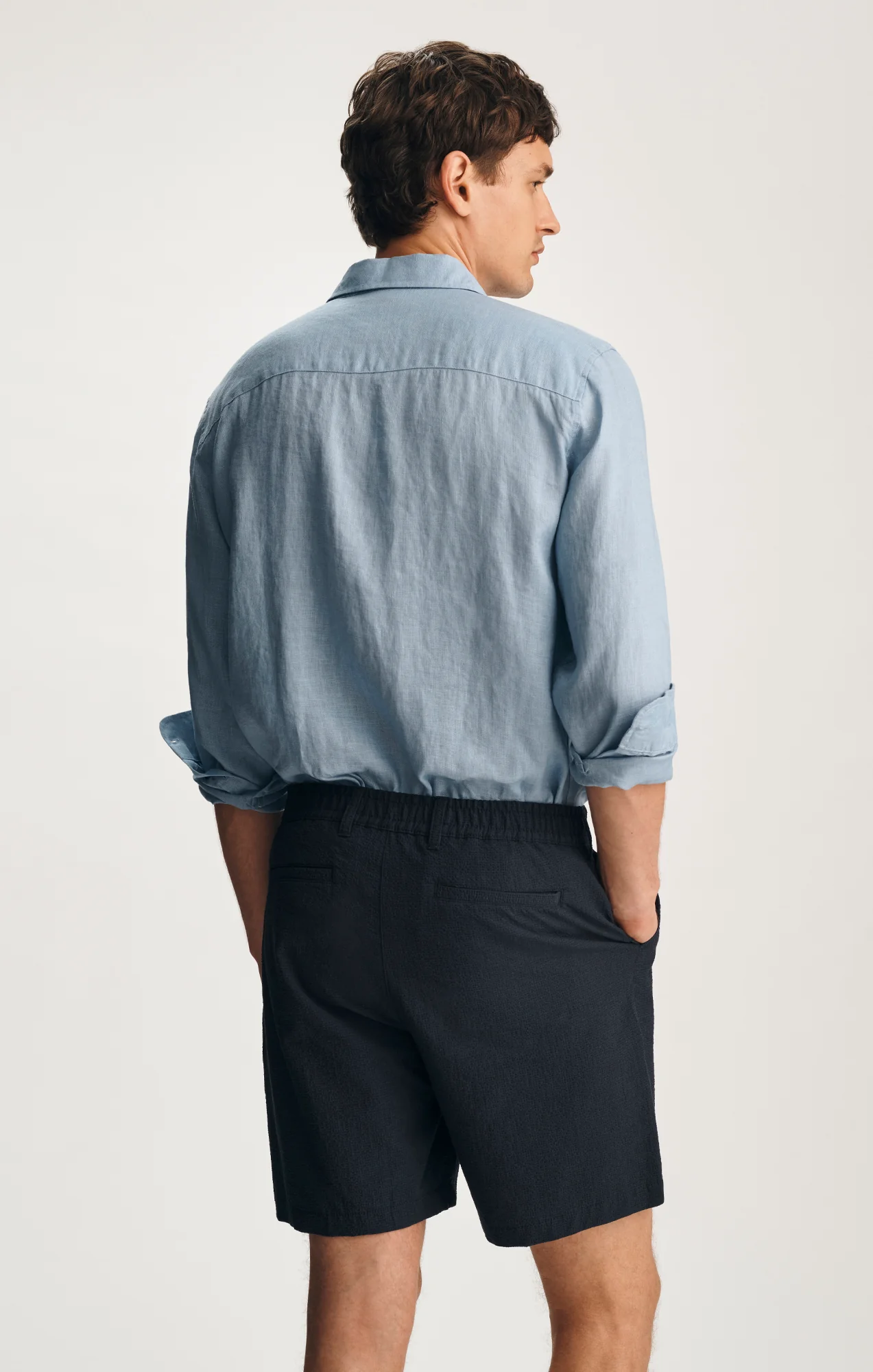 CHINO 7" INSEAM SHORTS IN NAVY BLAZER - Image 4