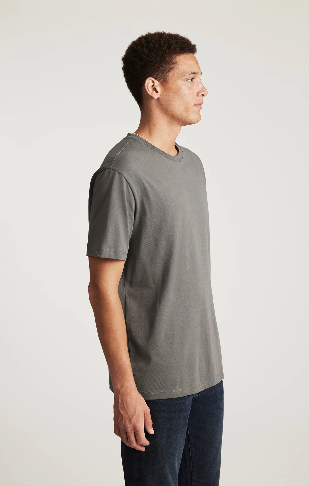 BASIC SHORT SLEEVE T-SHIRT IN LAVE SMOKE COMFORT - Image 2