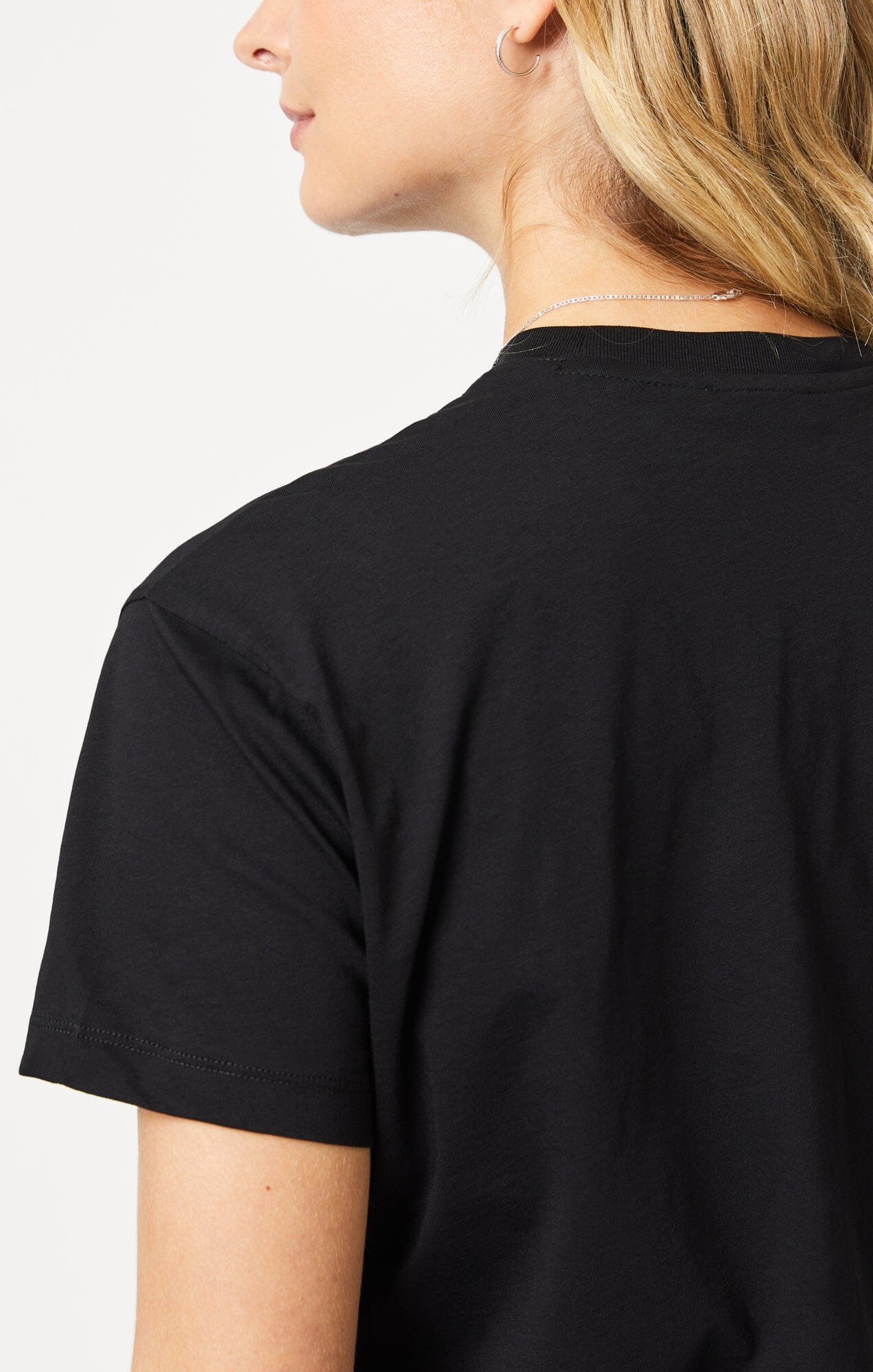 CREW NECK T-SHIRT IN BLACK - Image 5
