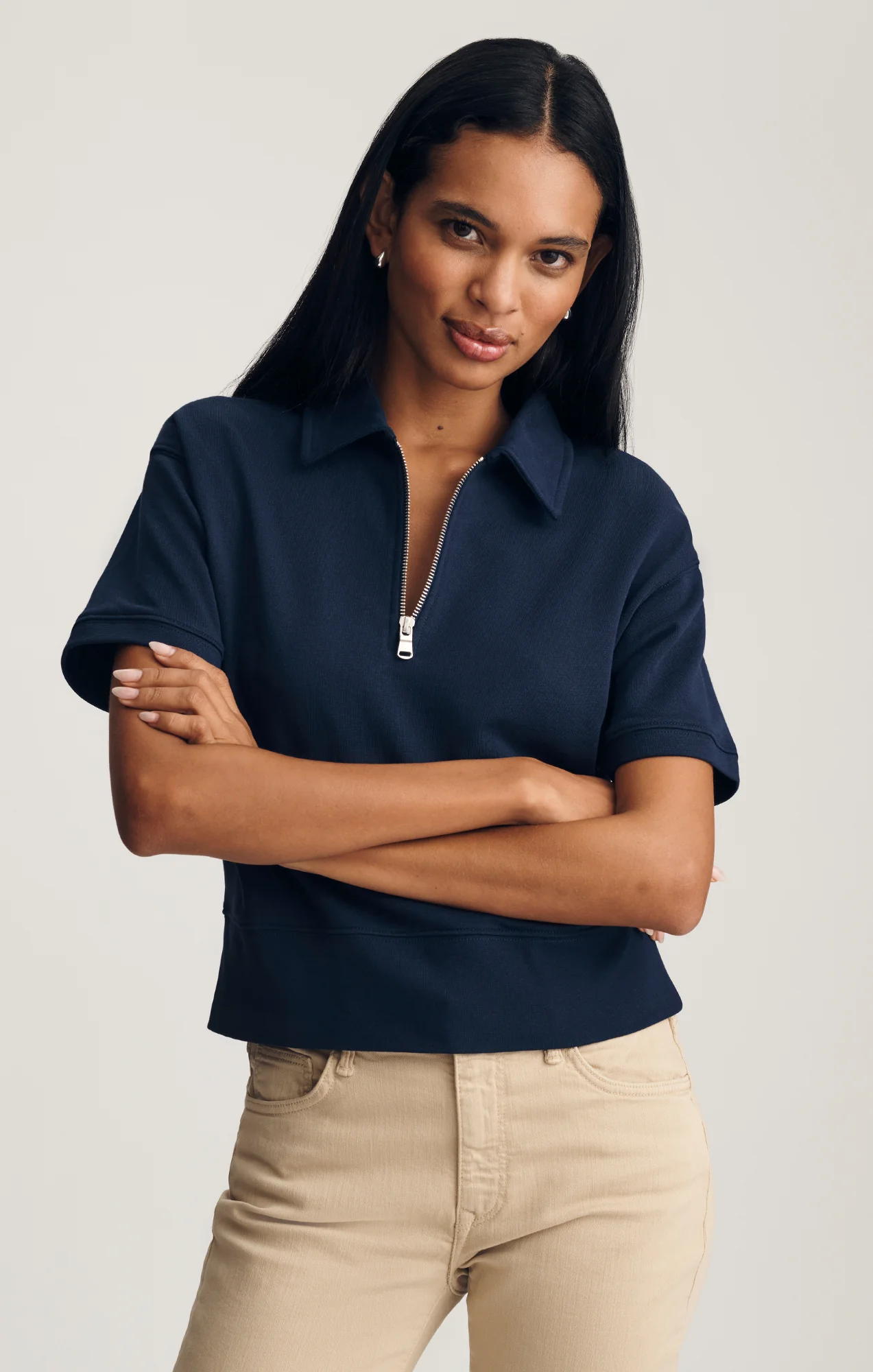 HALF ZIP SHORT SLEEVE SWEATSHIRT IN BLACK IRIS
