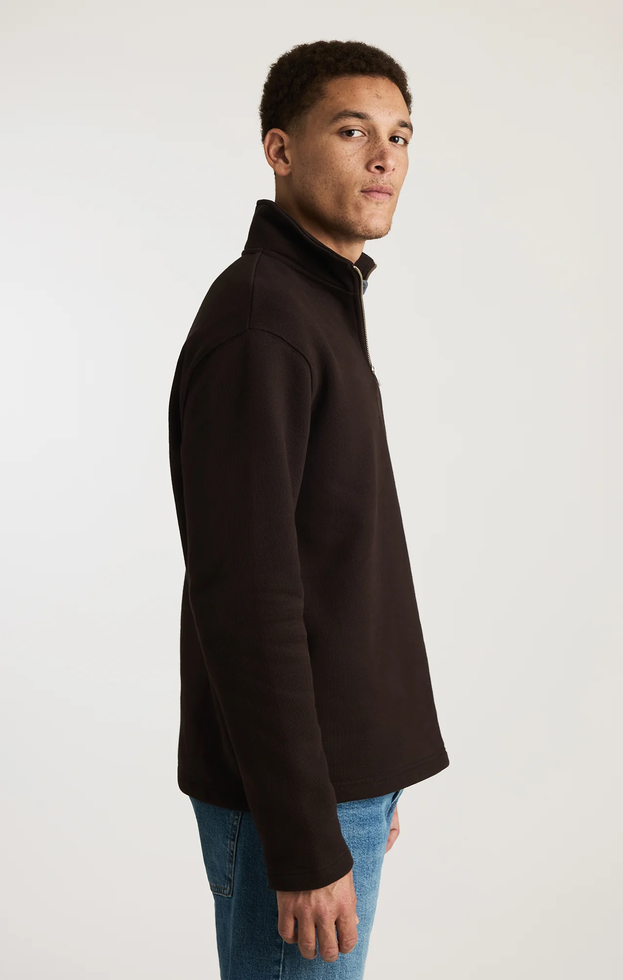 EDITION HALF ZIP SWEATSHIRT IN GANACHE - Image 2