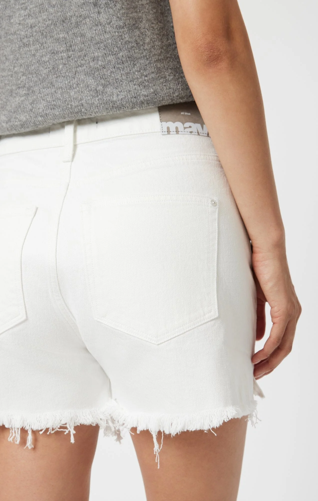 HEIDI SHORTS IN OFF WHITE DENIM - Image 6