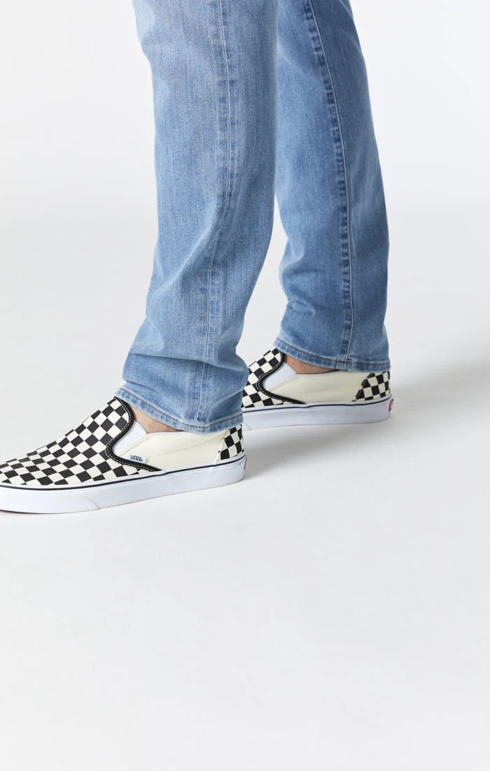 JAKE SLIM LEG IN LIGHT INDIGO WILLIAMSBURG - Image 5
