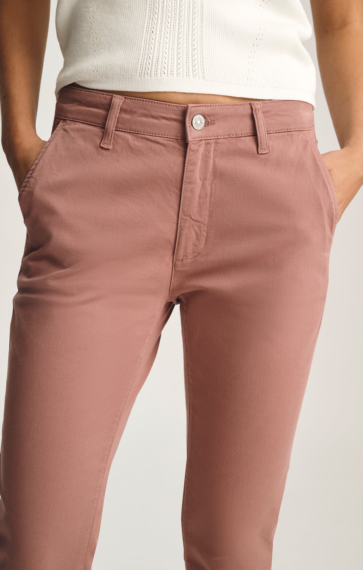 KATHLEEN SLIM BOYFRIEND CHINO IN OLD MAGENTA TWILL - Image 5