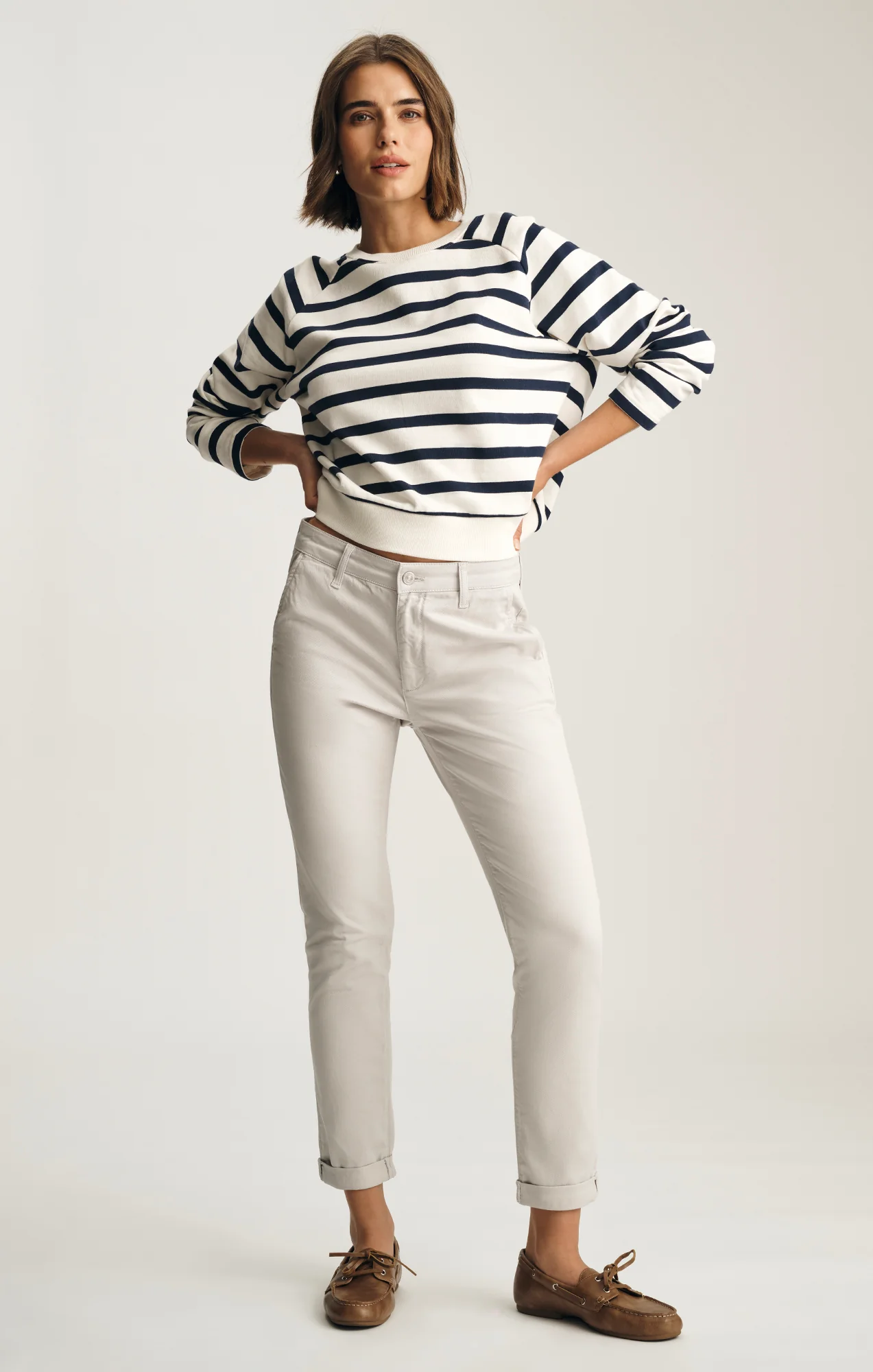 KATHLEEN SLIM BOYFRIEND CHINO IN PEARLY RIVER TWILL