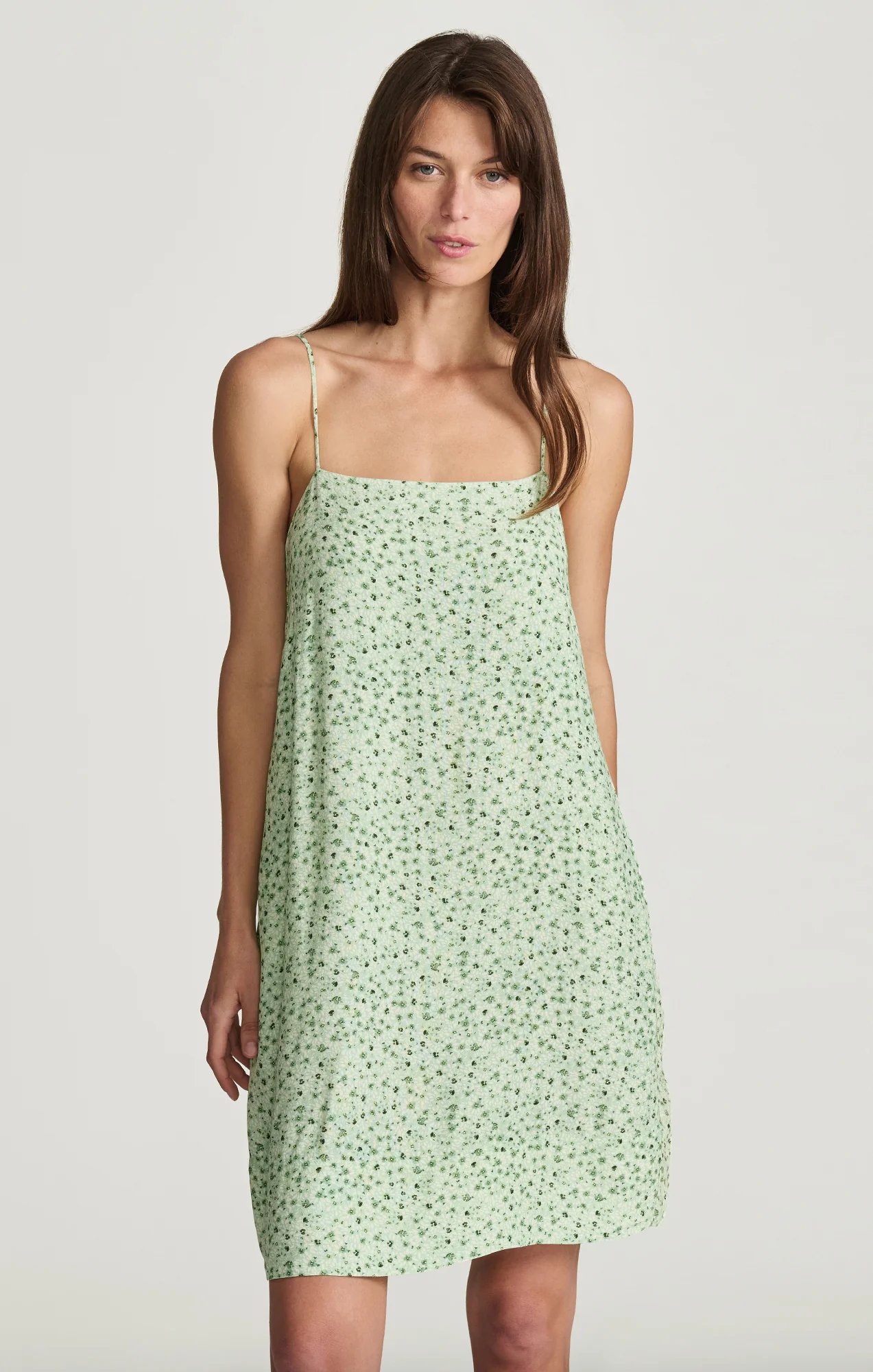 CAMI MINI DRESS IN GREEN FLOWER PRINTED - Image 2