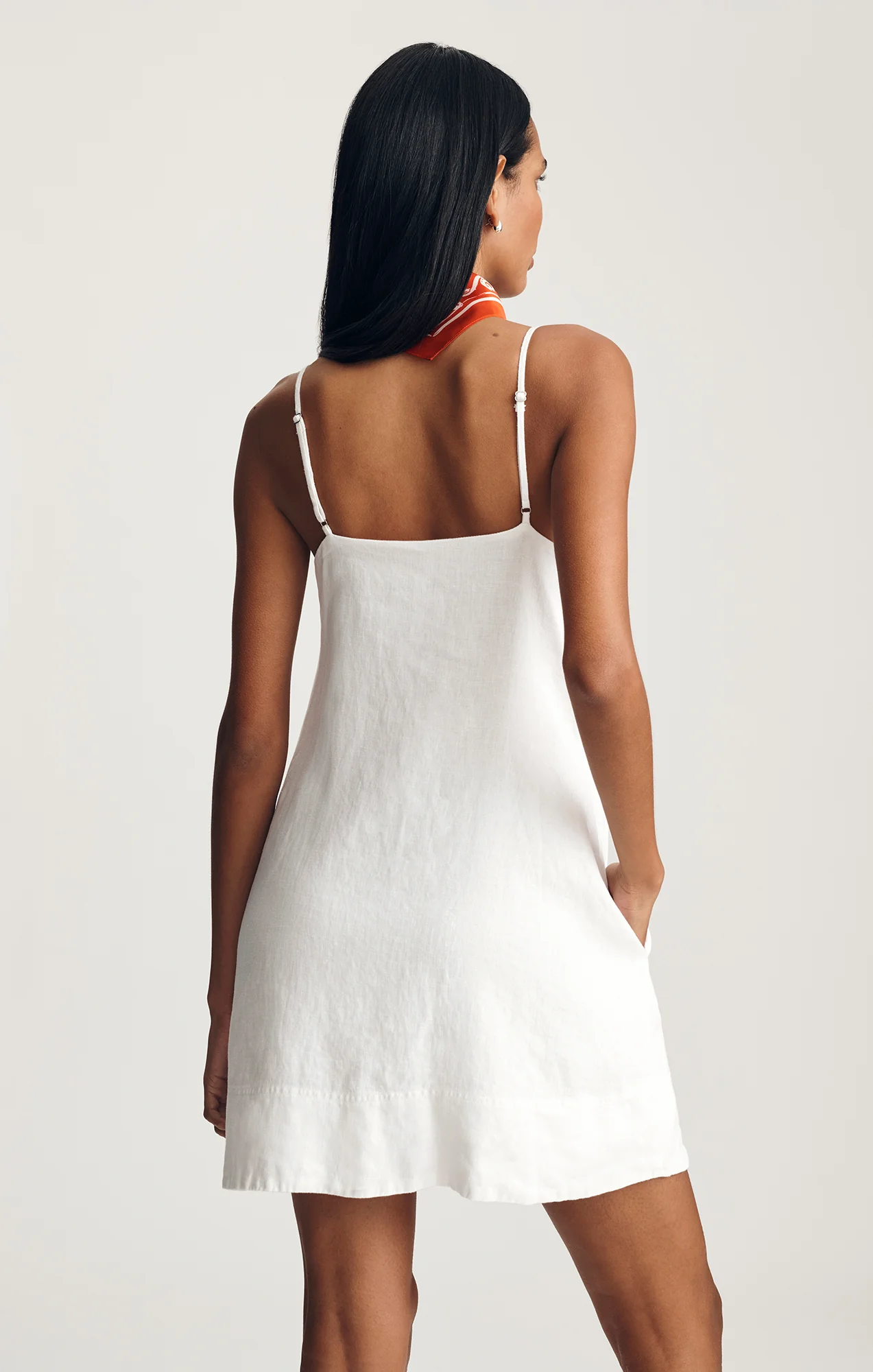 LINEN CAMI MINI DRESS IN WHITE - Image 4