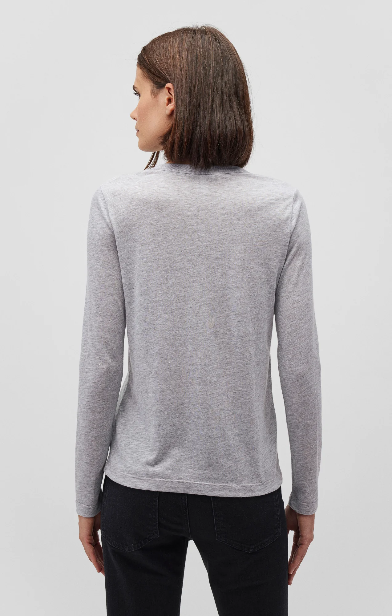LONG SLEEVE CREW NECK T-SHIRT IN SNOW GREY MELANGE - Image 3