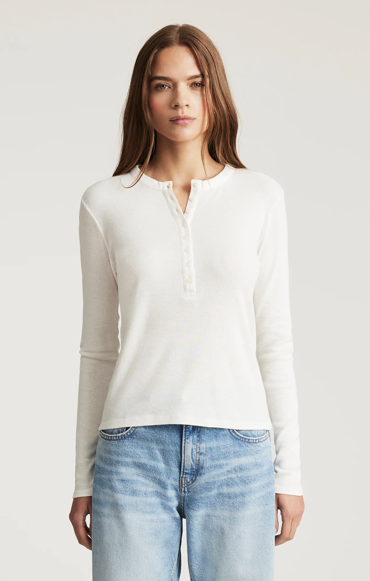 HENLEY LONG SLEEVE T-SHIRT IN ANTIQUE WHITE