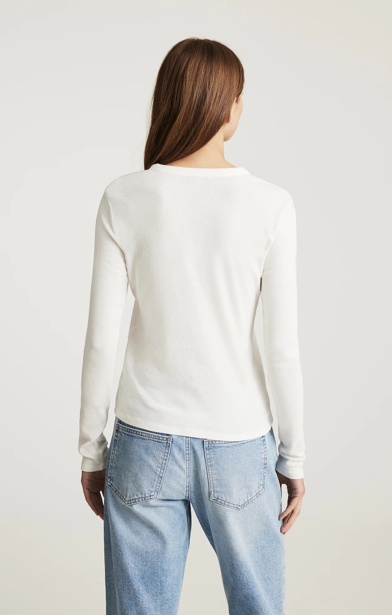 HENLEY LONG SLEEVE T-SHIRT IN ANTIQUE WHITE - Image 3