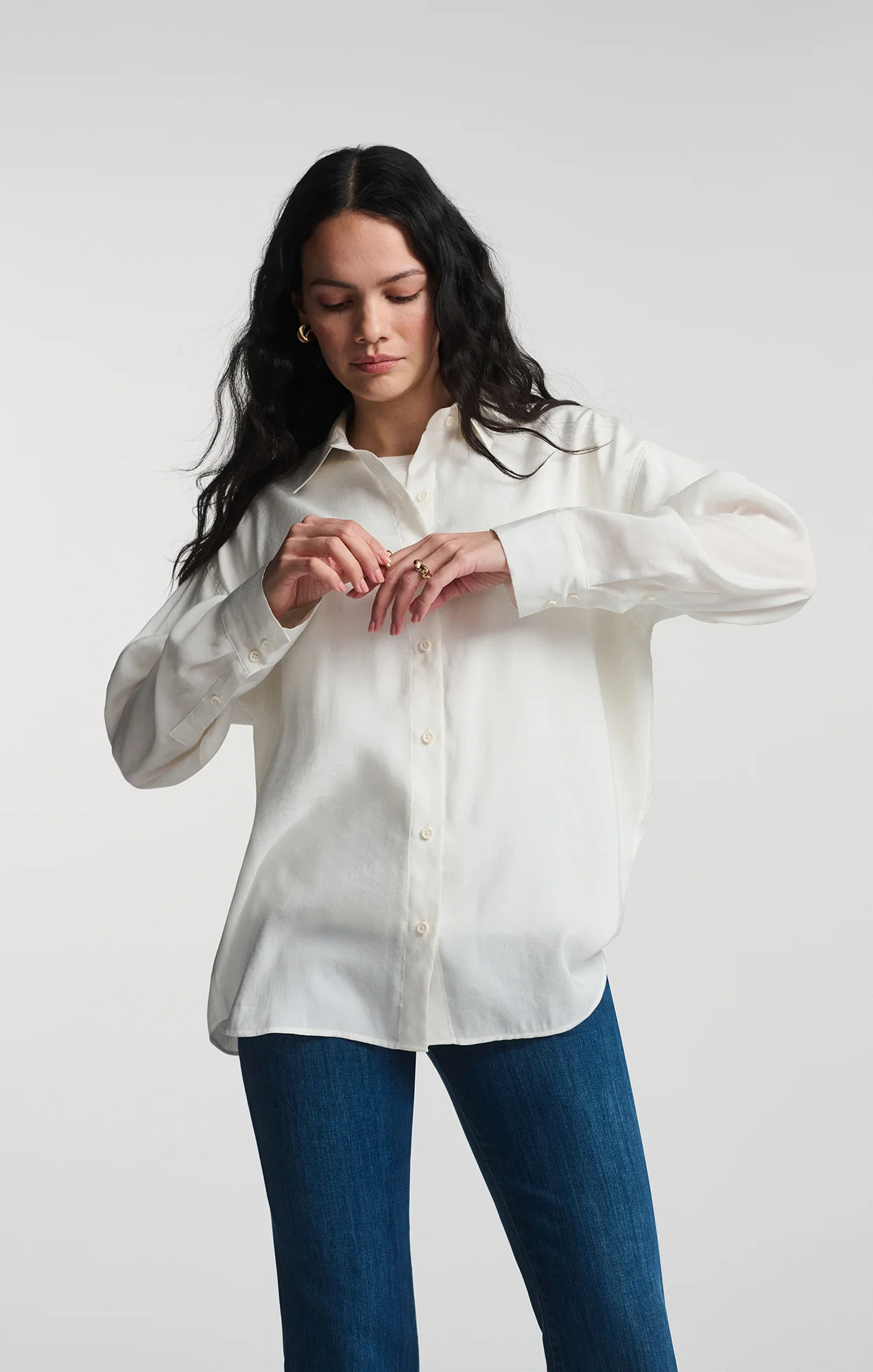 LUXE TOUCH BUTTON-UP SHIRT IN ANTIQUE WHITE - Image 8