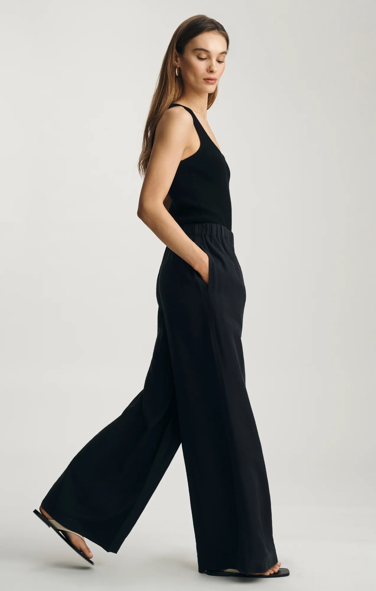 LUXE TOUCH PANTS IN BLACK - Image 4