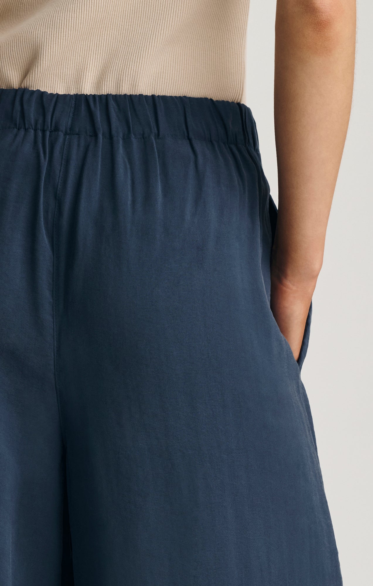 LUXE TOUCH PANTS IN LIMOGES - Image 5