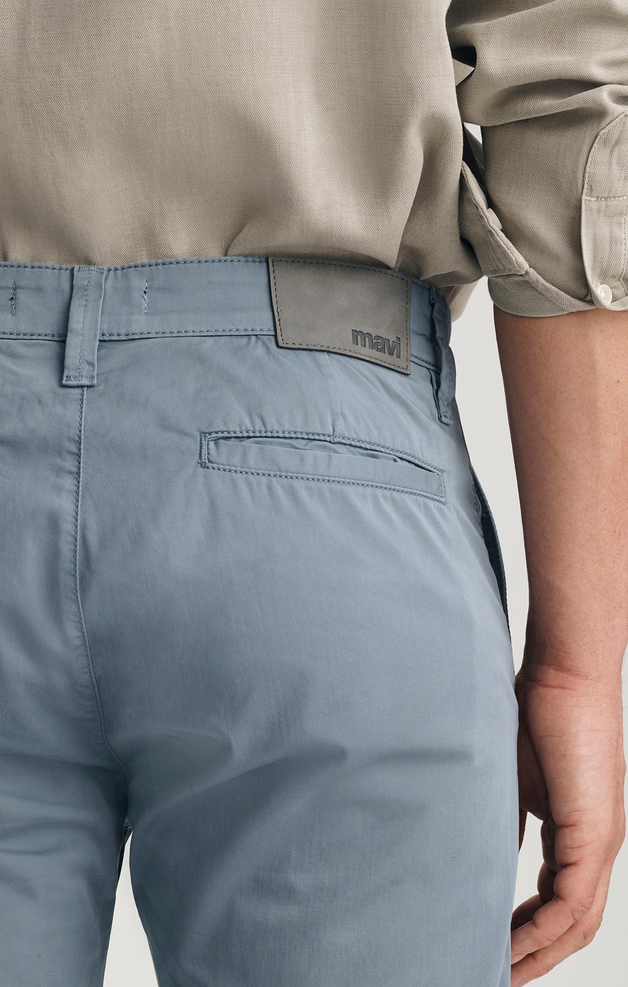 MILTON SLIM STRAIGHT CHINO IN STEEL CITY SMART - Image 6