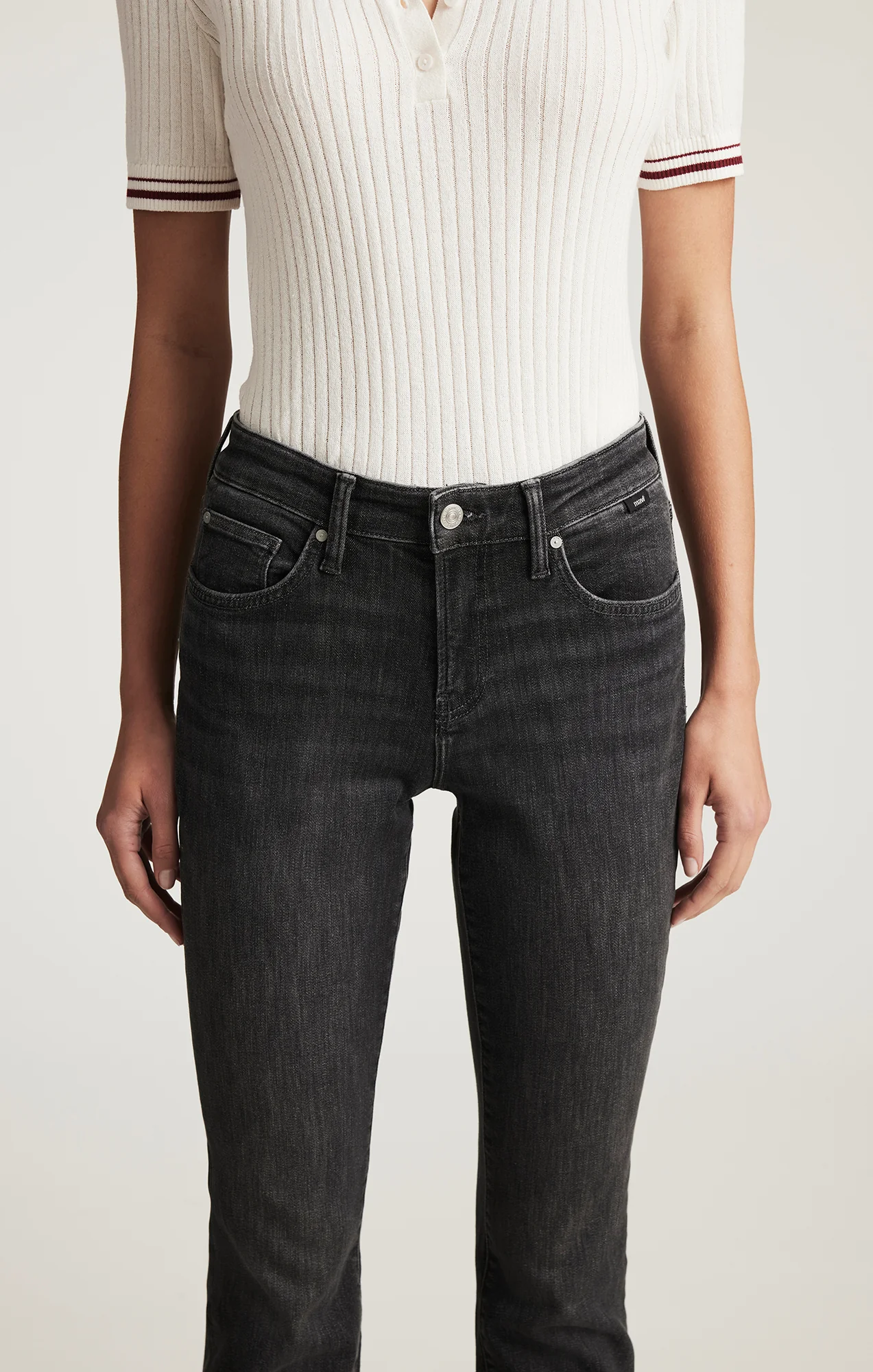 MOLLY BOOTCUT IN SMOKE FLEX BLUE - Image 6