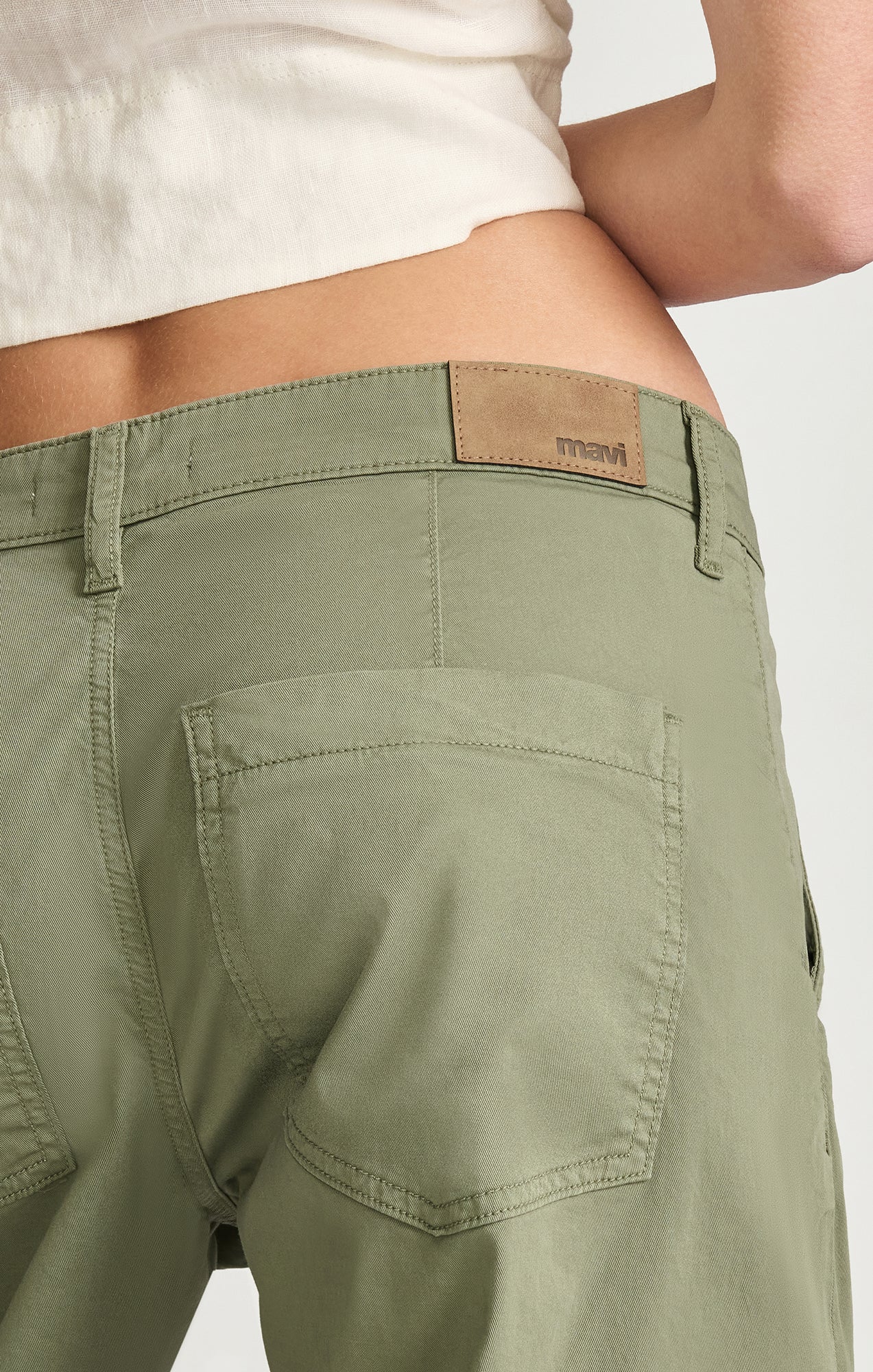 NICA BARREL CHINO IN SEA SPREY SUMMER TWILL - Image 5