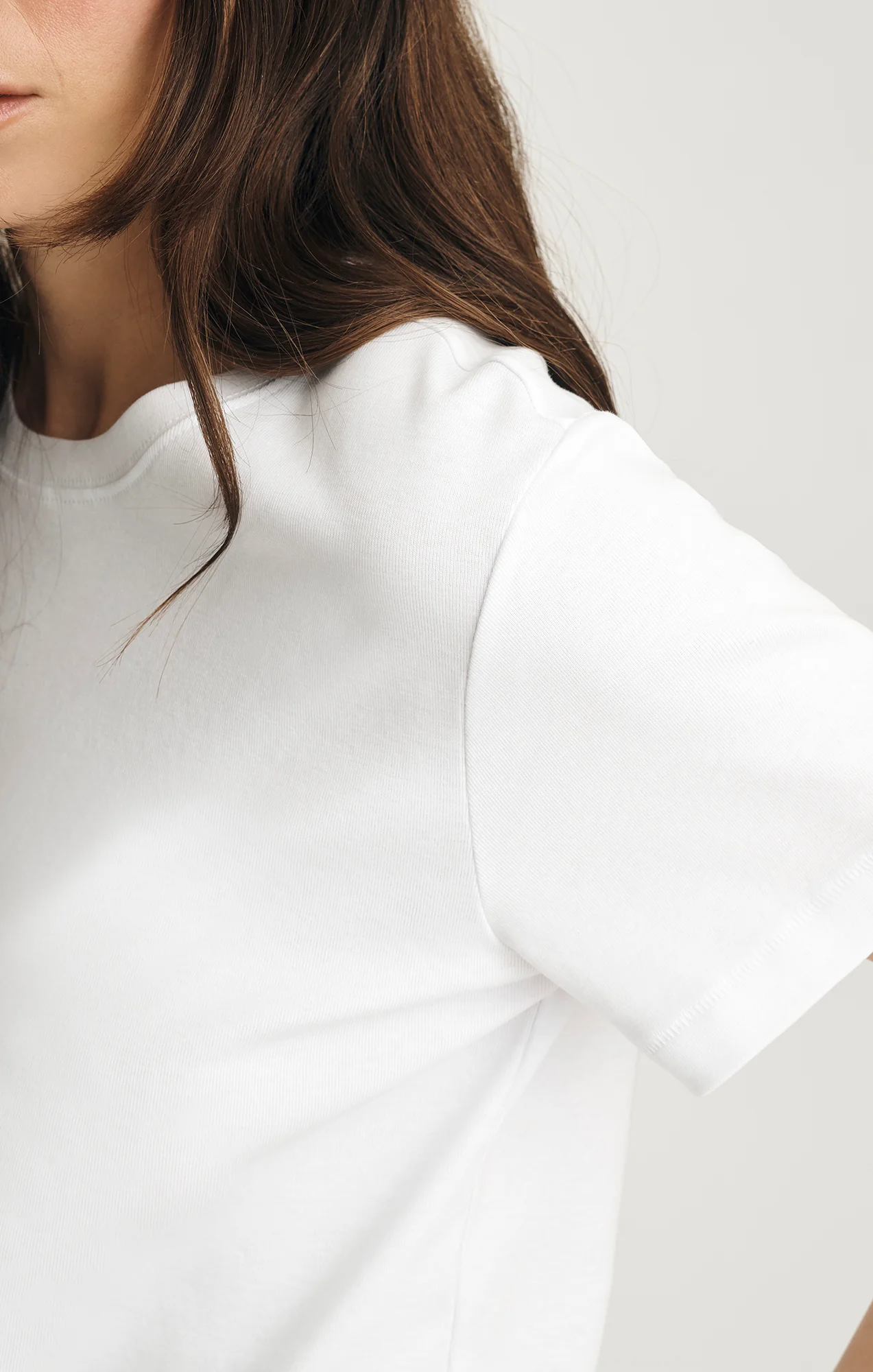 NINA CREW NECK T-SHIRT IN WHITE - Image 2
