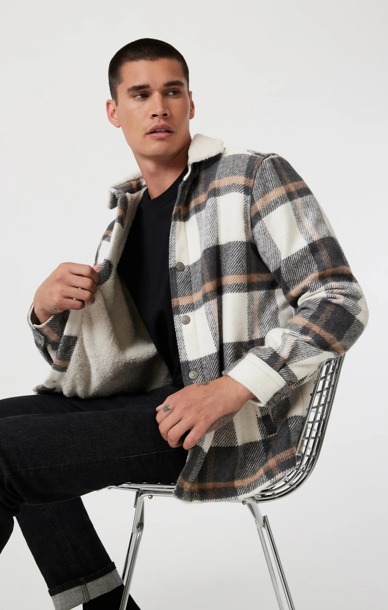PLAID SHACKET IN GRAY CHECK - Image 7