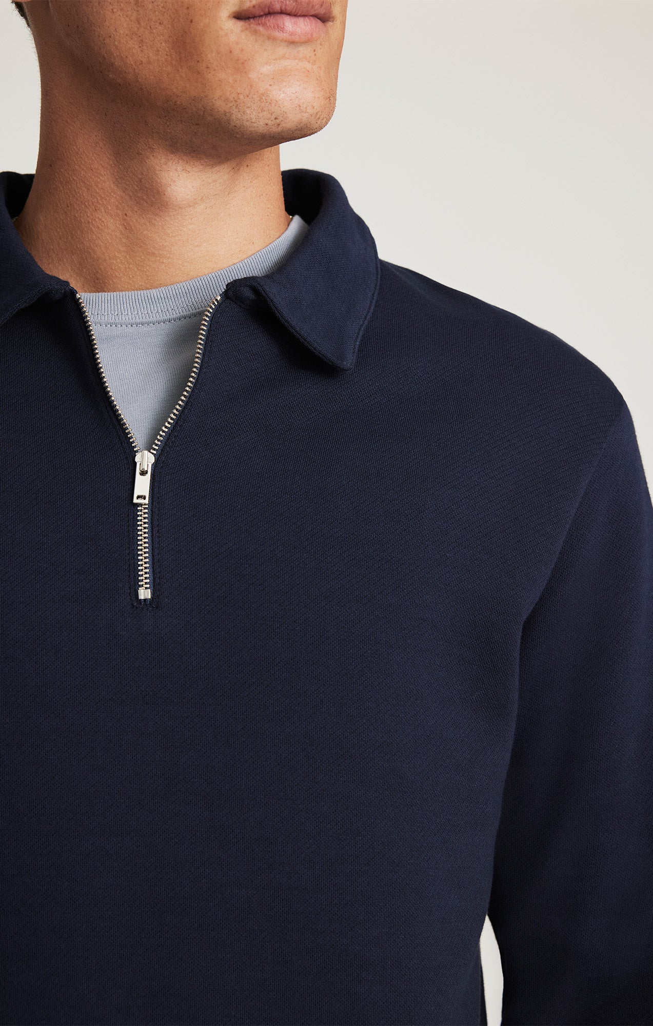 HALF ZIP SWEATSHIRT IN BARITONE BLUE - Image 4