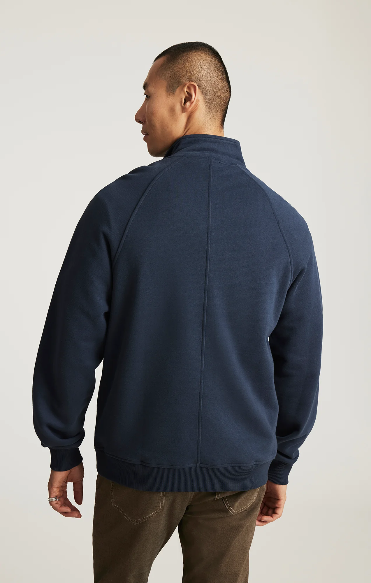 EDITION HALF ZIP SWEATSHIRT IN TOTAL ECLIPSE - Image 3