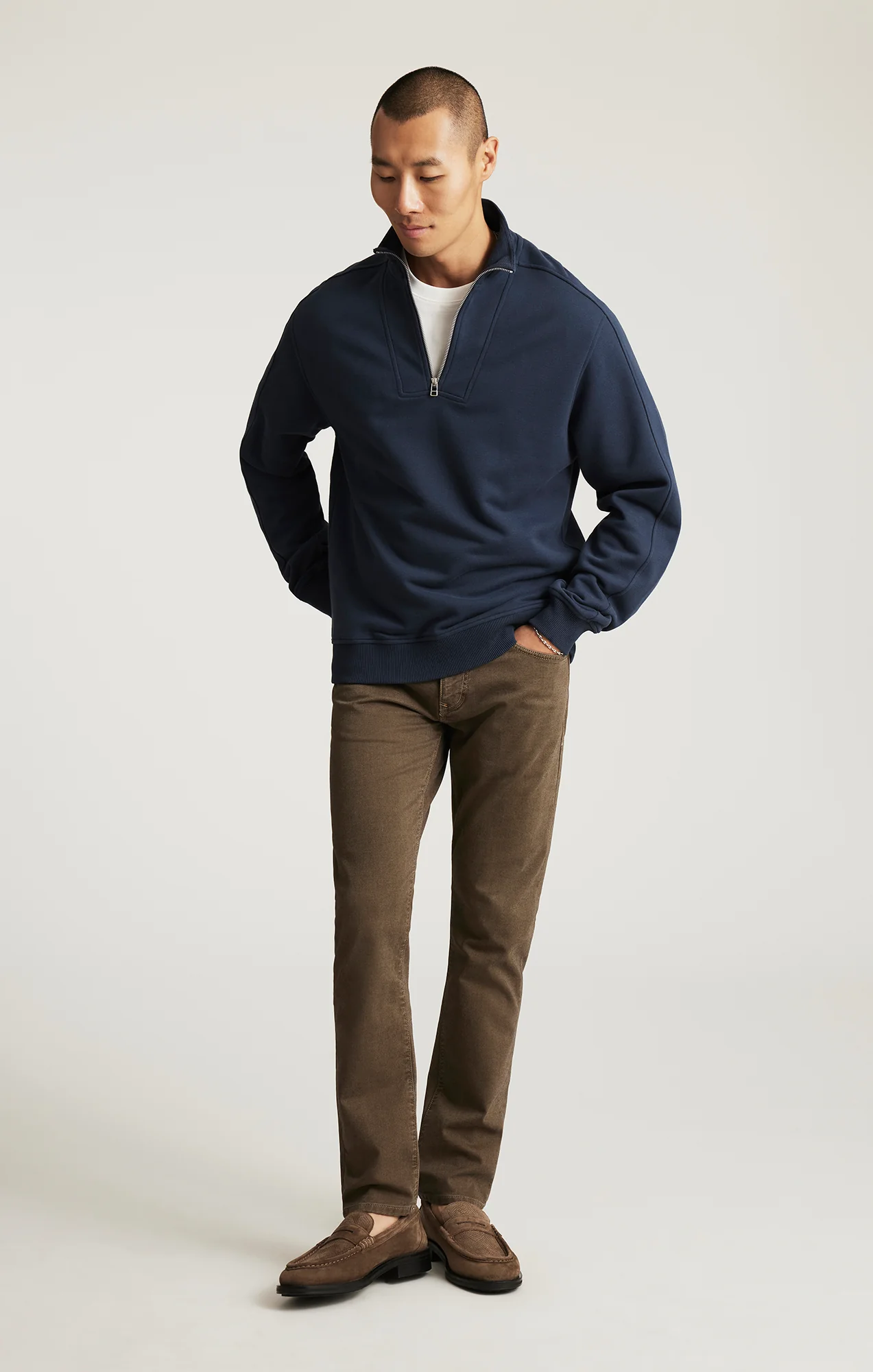 EDITION HALF ZIP SWEATSHIRT IN TOTAL ECLIPSE - Image 4
