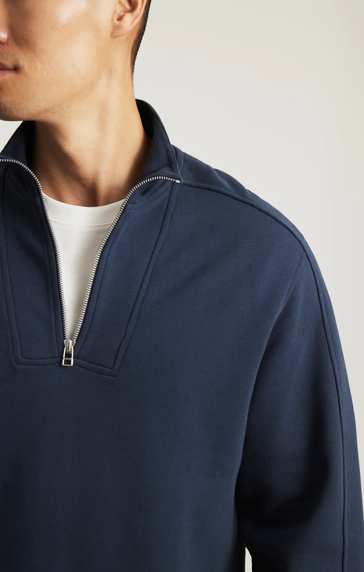 EDITION HALF ZIP SWEATSHIRT IN TOTAL ECLIPSE - Image 5