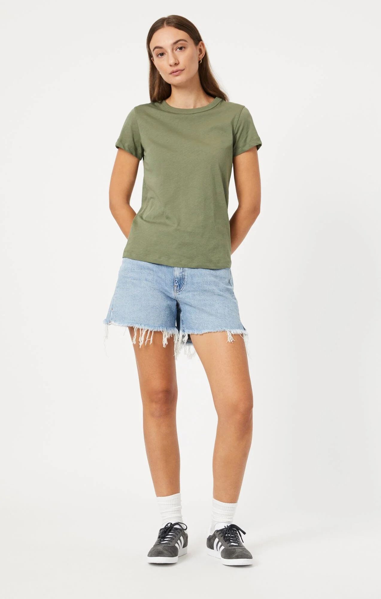 SLIM CREW NECK T-SHIRT IN DEEP LICHEN GREEN - Image 4