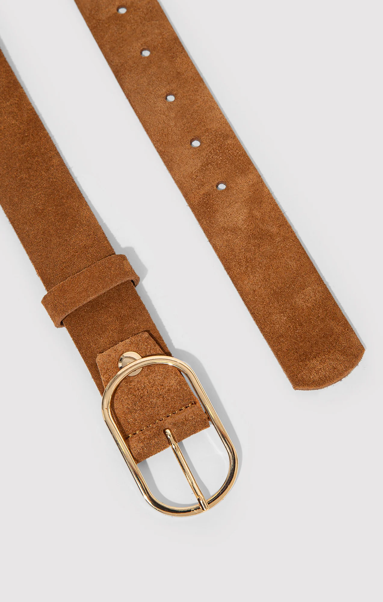 SUEDE OVAL BUCKLE BELT IN COPPER TAN - Image 2