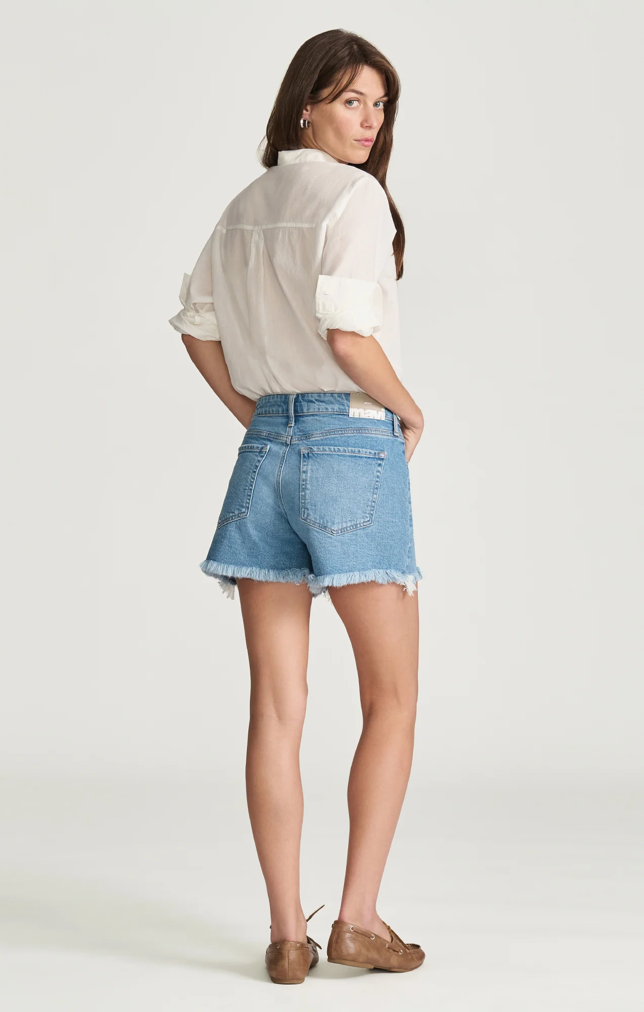 TAYLOR RELAXED SHORTS IN LIGHT SHADED CLASSIC BLUE - Image 2