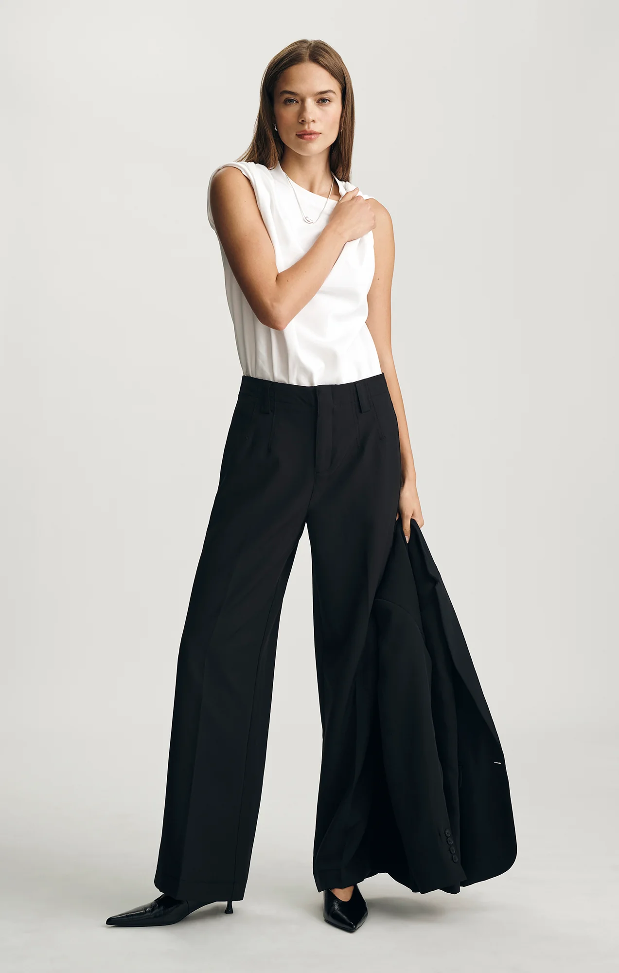 EDITION WIDE LEG PANTS IN BLACK