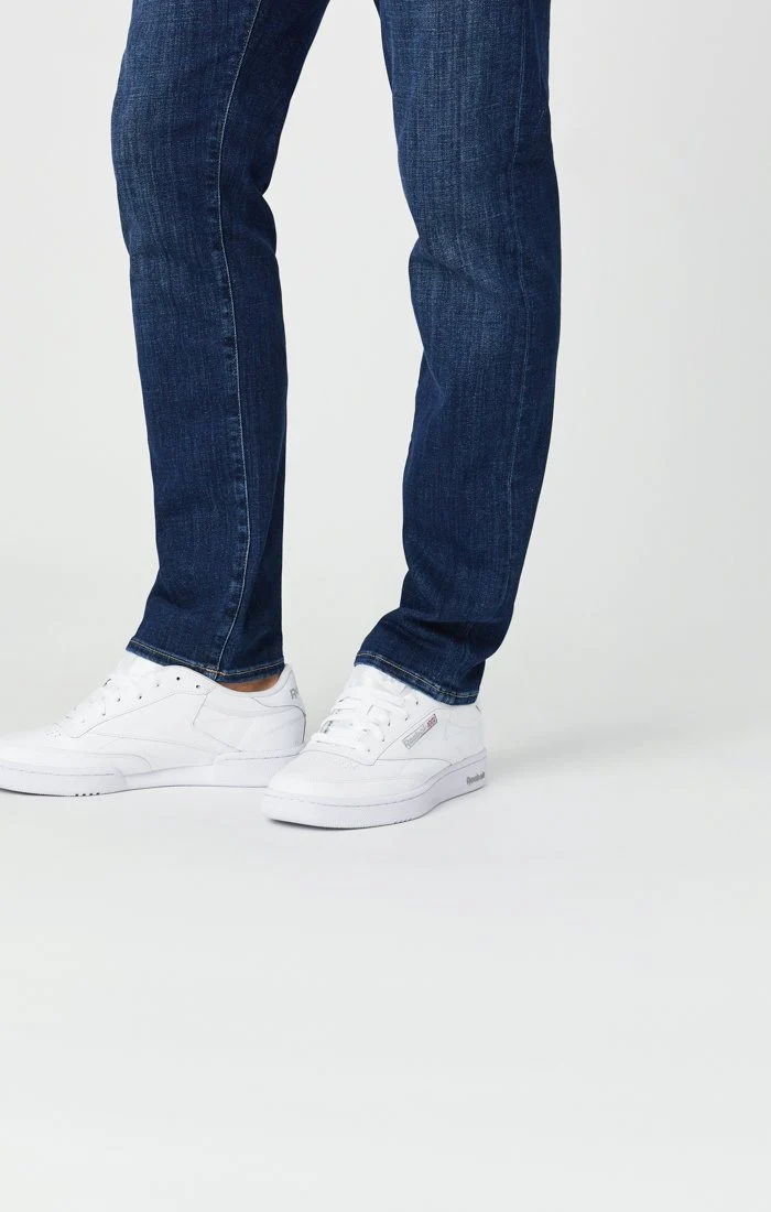 ZACH STRAIGHT LEG JEANS IN DARK FEATHER BLUE - Image 8